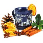 Glühwein auf Weihnachtsmarkt